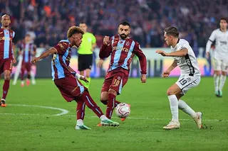 بحضور أطفاله.. لقطات لم تذع لمحمد صلاح في فوز طرابزون على هارتس (صور) 23 أكتوبر 2026 11:14 م